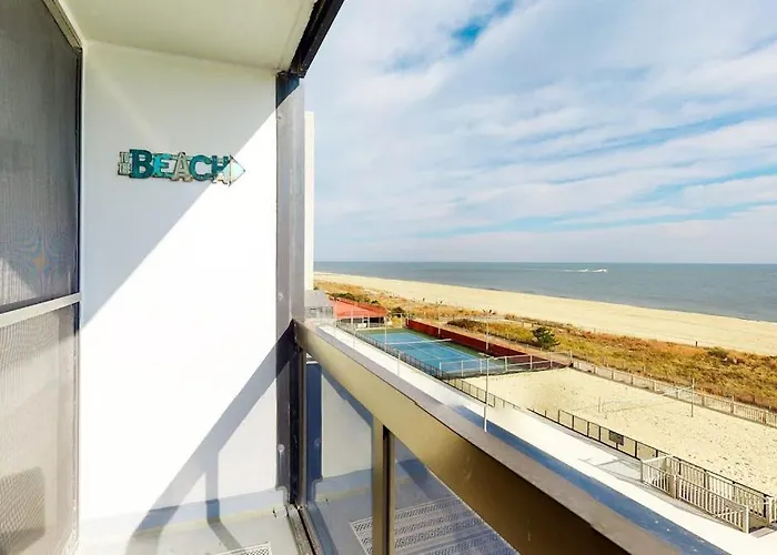 Darling Beachfront With Balcony Pools Tennis & Gym Ocean City
