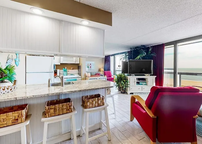 Holiday home Darling Beachfront With Balcony Pools Tennis & Gym Ocean City