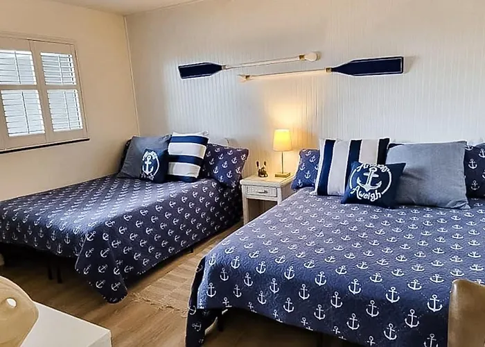 Holiday home Darling Beachfront With Balcony Pools Tennis & Gym Ocean City